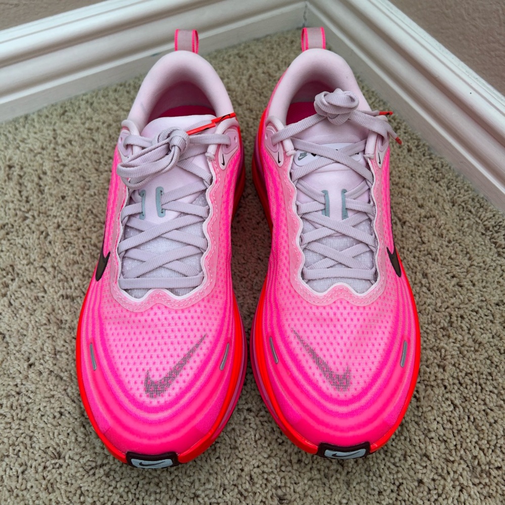 Nike Vomero Plus Electric Pink women’s size 9.5